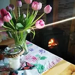 Nad Stawem Nyaraló Nowy Wiec