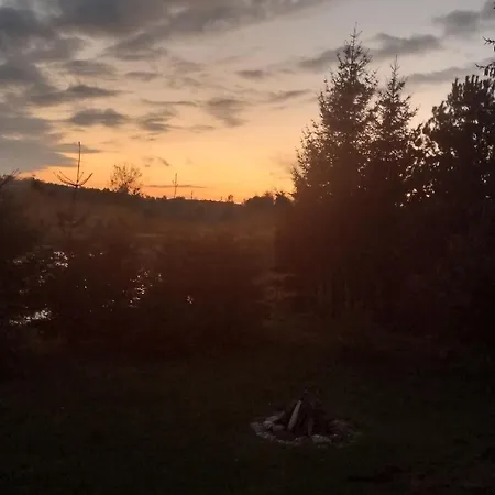 Nad Stawem Holiday home *