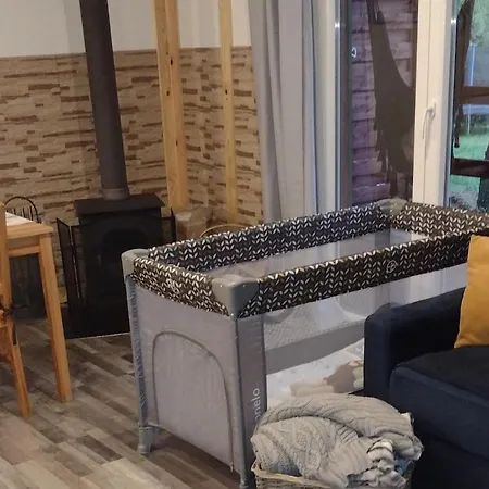 Nad Stawem Holiday home *