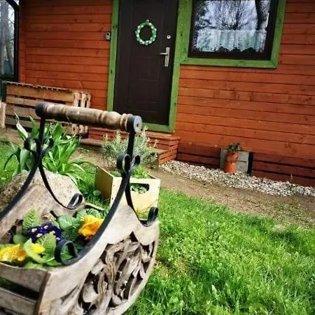 Nad Stawem Ferienhaus Nowy Wiec