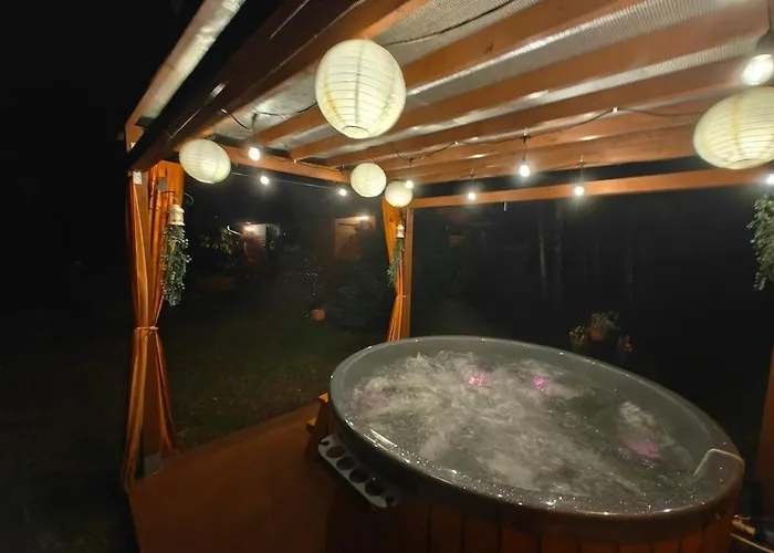 Nad Stawem Nowy Wiec