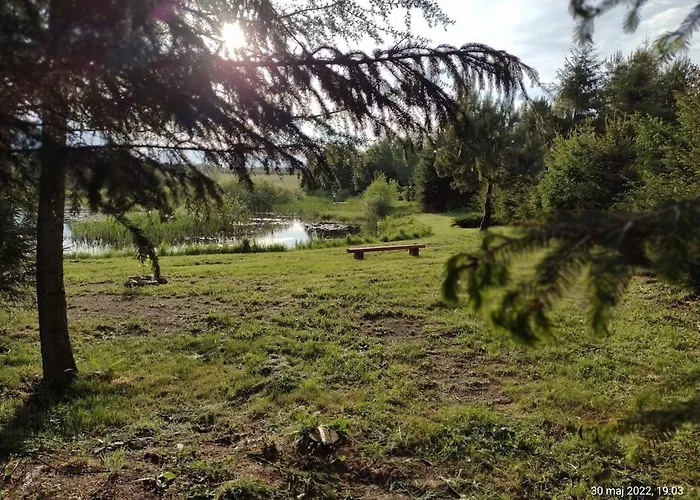 Nad Stawem Semesterbostad Nowy Wiec